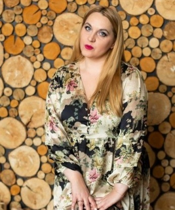 Вероника, 45 лет, 4 размер груди